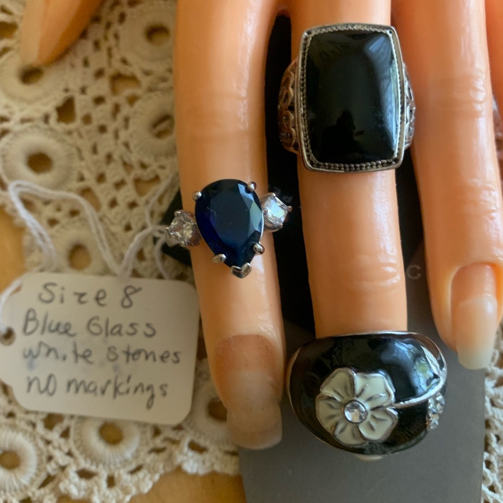 Elegant Black and Blue Stone Rings Set